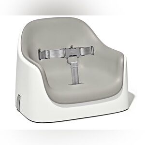 Oxo Gray and White Booster Seat